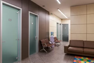 Доктор рядом