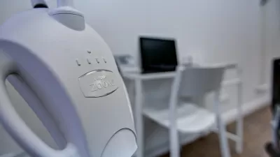 Стоматология Лев