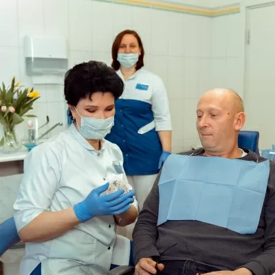 Лагуна Стом