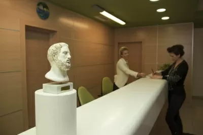 Нормодент-центр