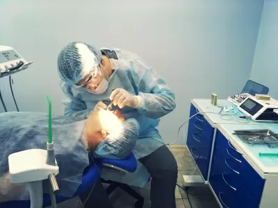 Семейная стоматология Эмили