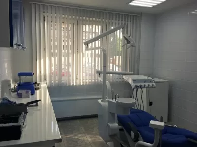 Семейная стоматология Эмили