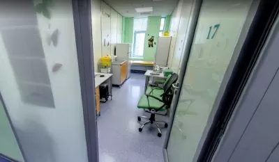 Доктор Анна