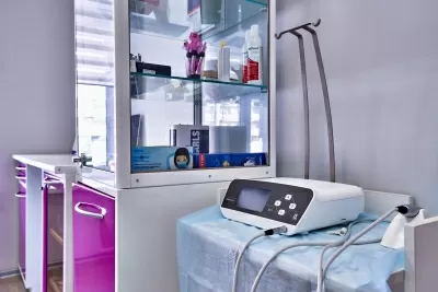 Стоматологическая практика доктора Курова и доктора Моргуновой