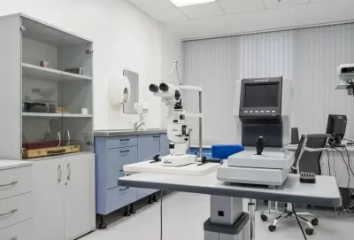 Доктор рядом