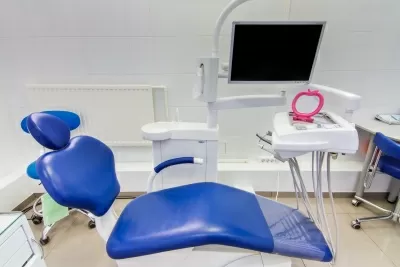 Стоматология Все свои!