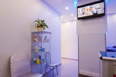 Стоматология Все свои!