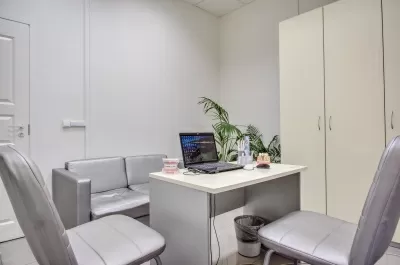 Стоматология Все свои!