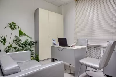 Стоматология Все свои!