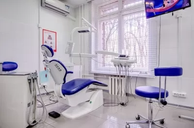 Стоматология Все свои!