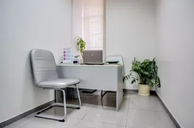 Стоматология Все свои!