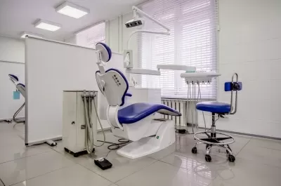 Стоматология Все свои!