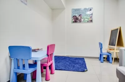 Стоматология Все свои!