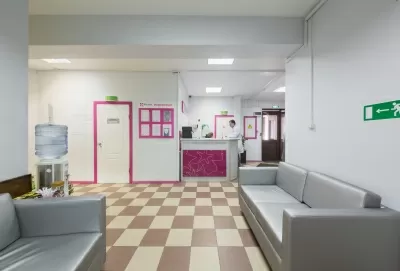 Стоматология Все свои!