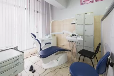 Стоматология Все свои!