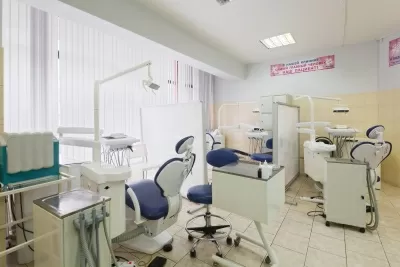 Стоматология Все свои!