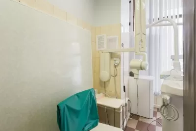 Стоматология Все свои!