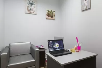 Стоматология Все свои!