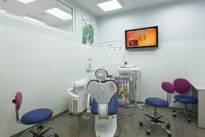 Стоматология Все свои!