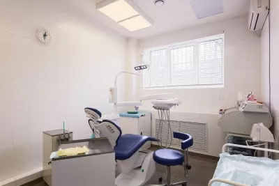 Стоматология Все свои!