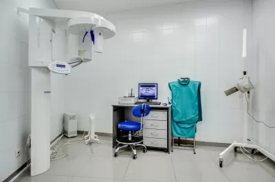 Стоматология Все свои!