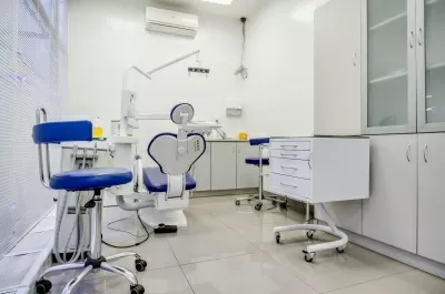 Стоматология Все свои!