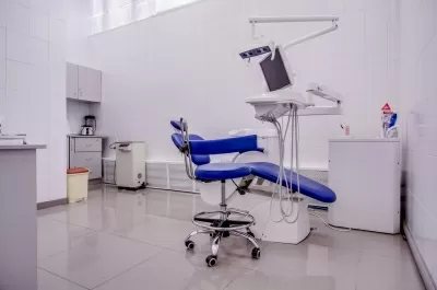 Стоматология Все свои!