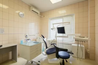 Стоматология Все свои!