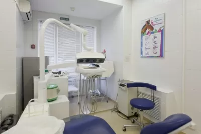 Стоматология Все свои!