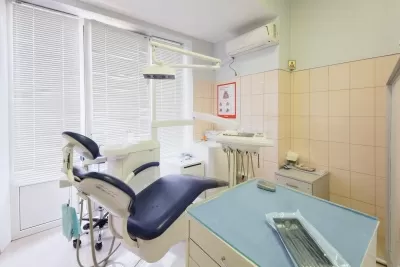 Стоматология Все свои!