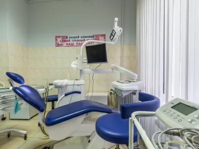 Стоматология Все свои!