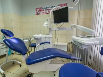 Стоматология Все свои!