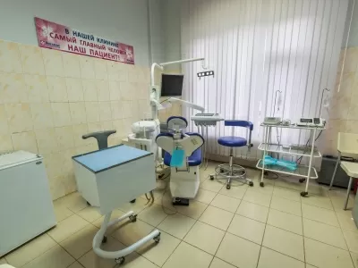 Стоматология Все свои!