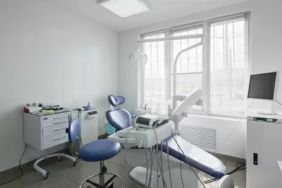 Стоматология Все свои!