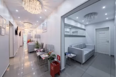 Стоматология Все свои!