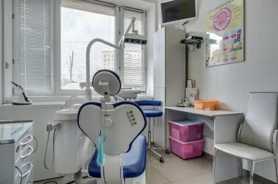 Стоматология Все свои!