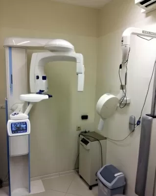 Премьер Дент