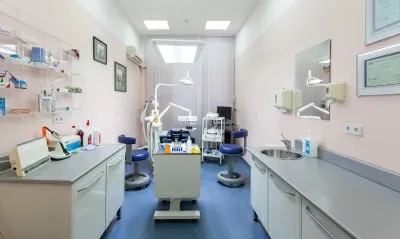 Профессорская авторская стоматологическая клиника