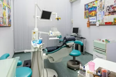 Профессорская авторская стоматологическая клиника