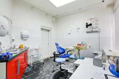 Медицинский стоматологический центр Стоматология 1989