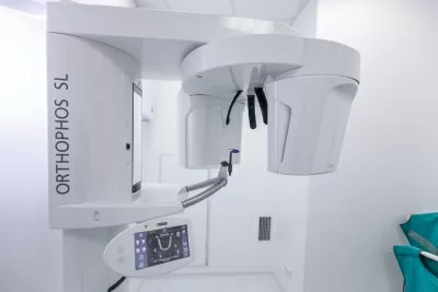 Клиника дентальной имплантологии и хирургии Refformat