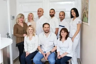 Ника Денталь