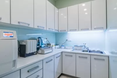 Атлантис Дентал Клиник