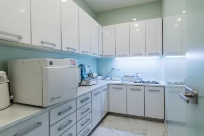 Атлантис Дентал Клиник