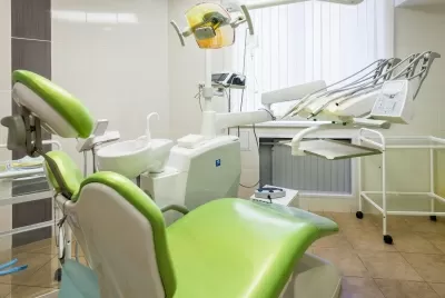 Центр имплантации и стоматологии ИНТАН