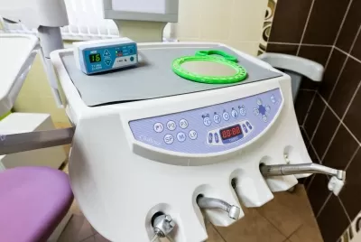 Центр имплантации и стоматологии ИНТАН