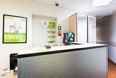 Центр имплантации и стоматологии ИНТАН