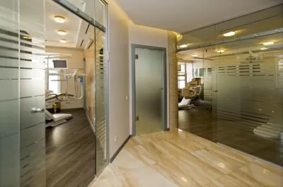 Авторская стоматологическая клиника доктора Штеренберга «Эскулап»