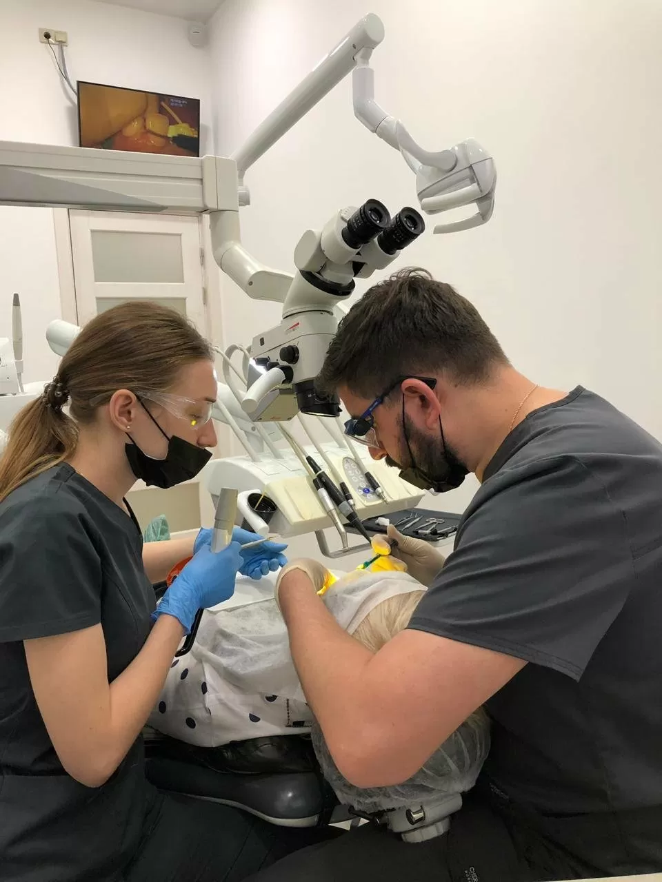 Лаборатория эстетической стоматологии