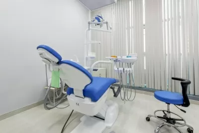 Клиника стоматологии и косметологии Улыбайся